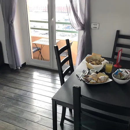 Municipio Prestige Guest house Naples