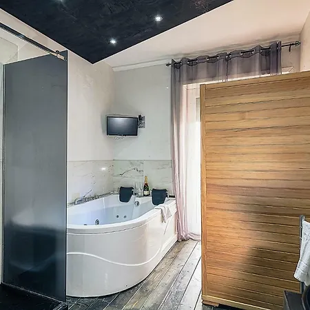 Guest house Municipio Prestige Naples